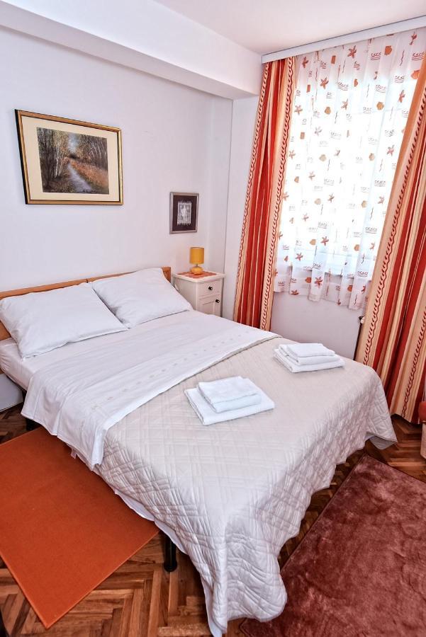 Apartment Gerber Krk Krk Town Exteriör bild